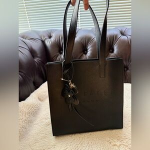 Ted Baker NWT with Charm Black Tote Bag The Icon